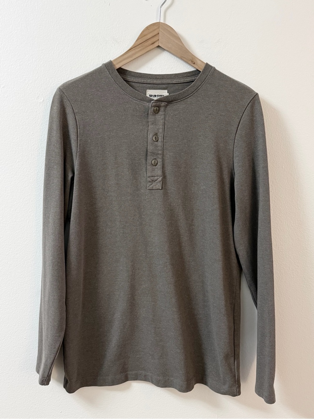 Taylor Stitch Heavy Bag Henley